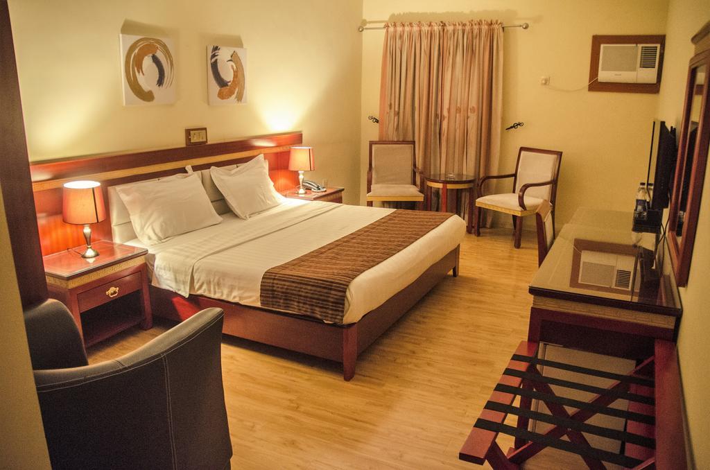 Hotel Rosebud Abuja Extérieur photo
