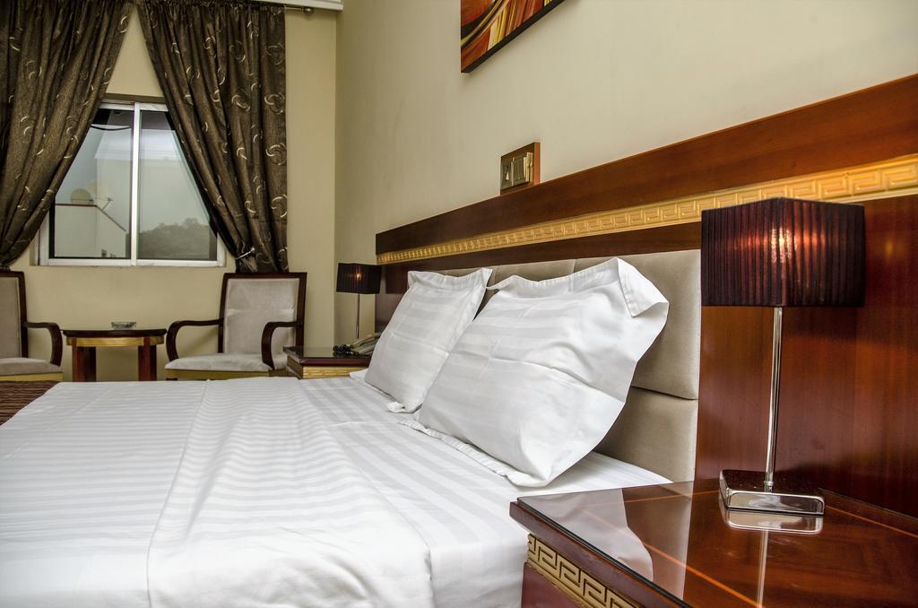 Hotel Rosebud Abuja Extérieur photo