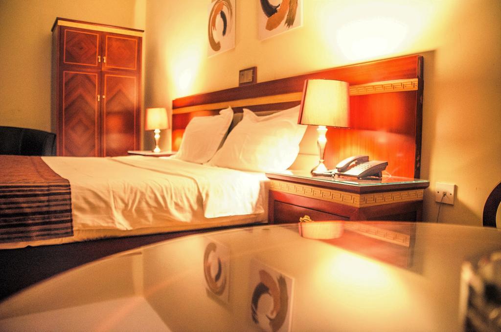 Hotel Rosebud Abuja Extérieur photo