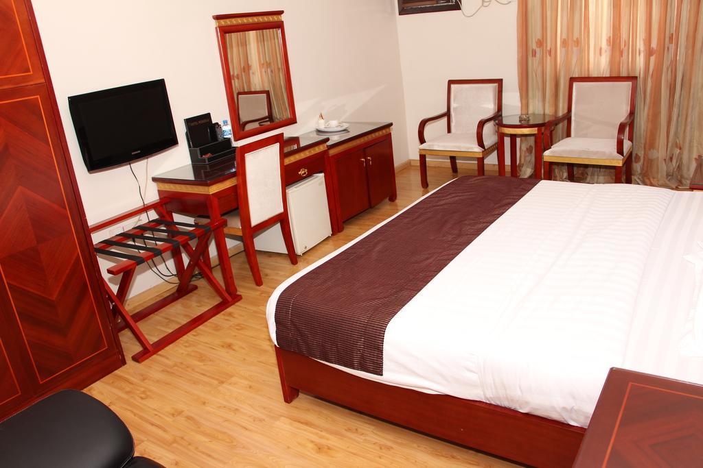 Hotel Rosebud Abuja Extérieur photo